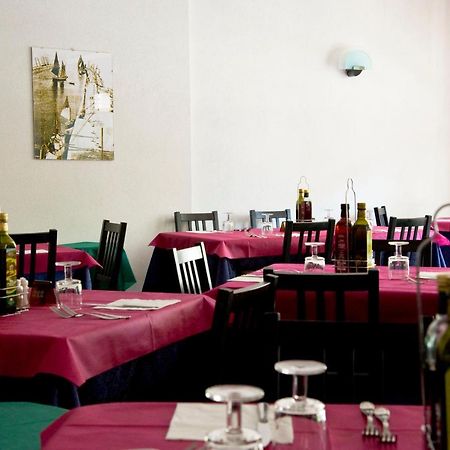 Hotel Maris Stella Риччоне Екстер'єр фото